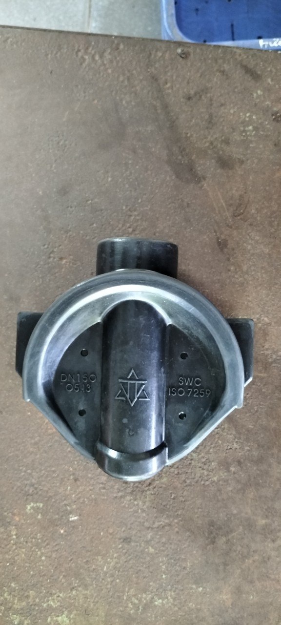 Van nước 02